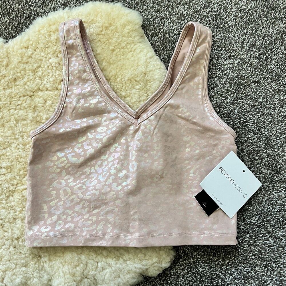 NWT Beyond Yoga Back Flip Cropped Tank Tinted Rose Leopard